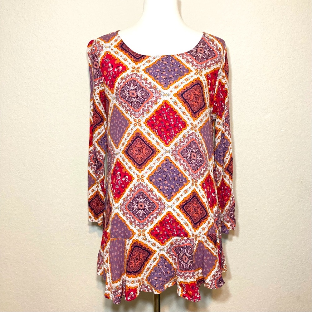 ALTAR’D STATE Boho Bandana Print Ruffle Hem Keyhole Back Tunic Top Size …